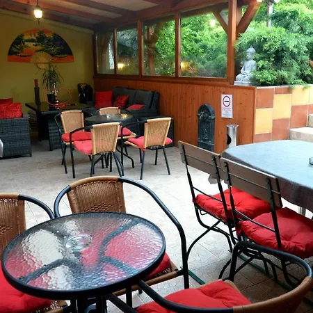 Bed & Breakfast Flamingo Vendeghaz Eger
