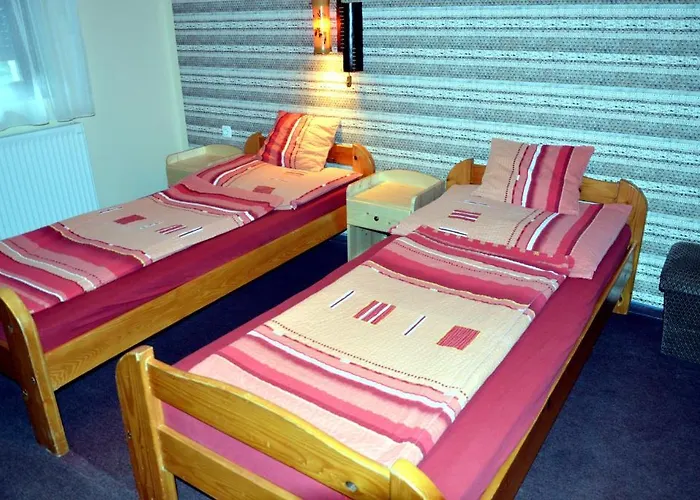 Flamingo Vendeghaz 3*